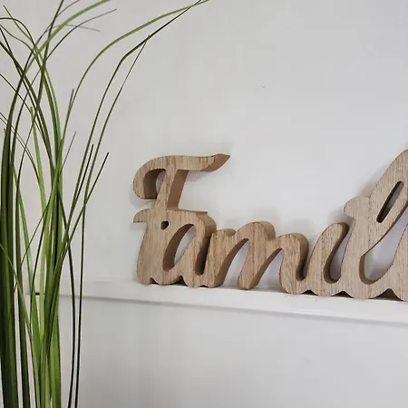 De Avec Piscine, Billard & Petanque بيت للعطل