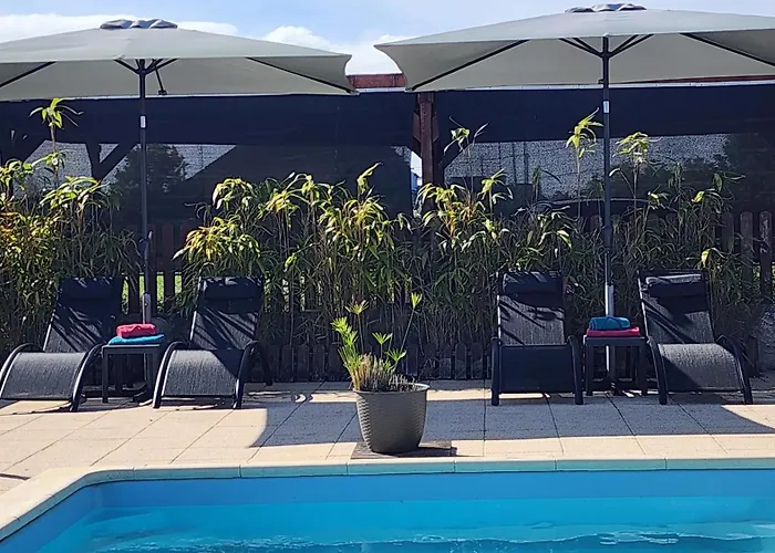 Holiday home De Avec Piscine, Billard & Petanque